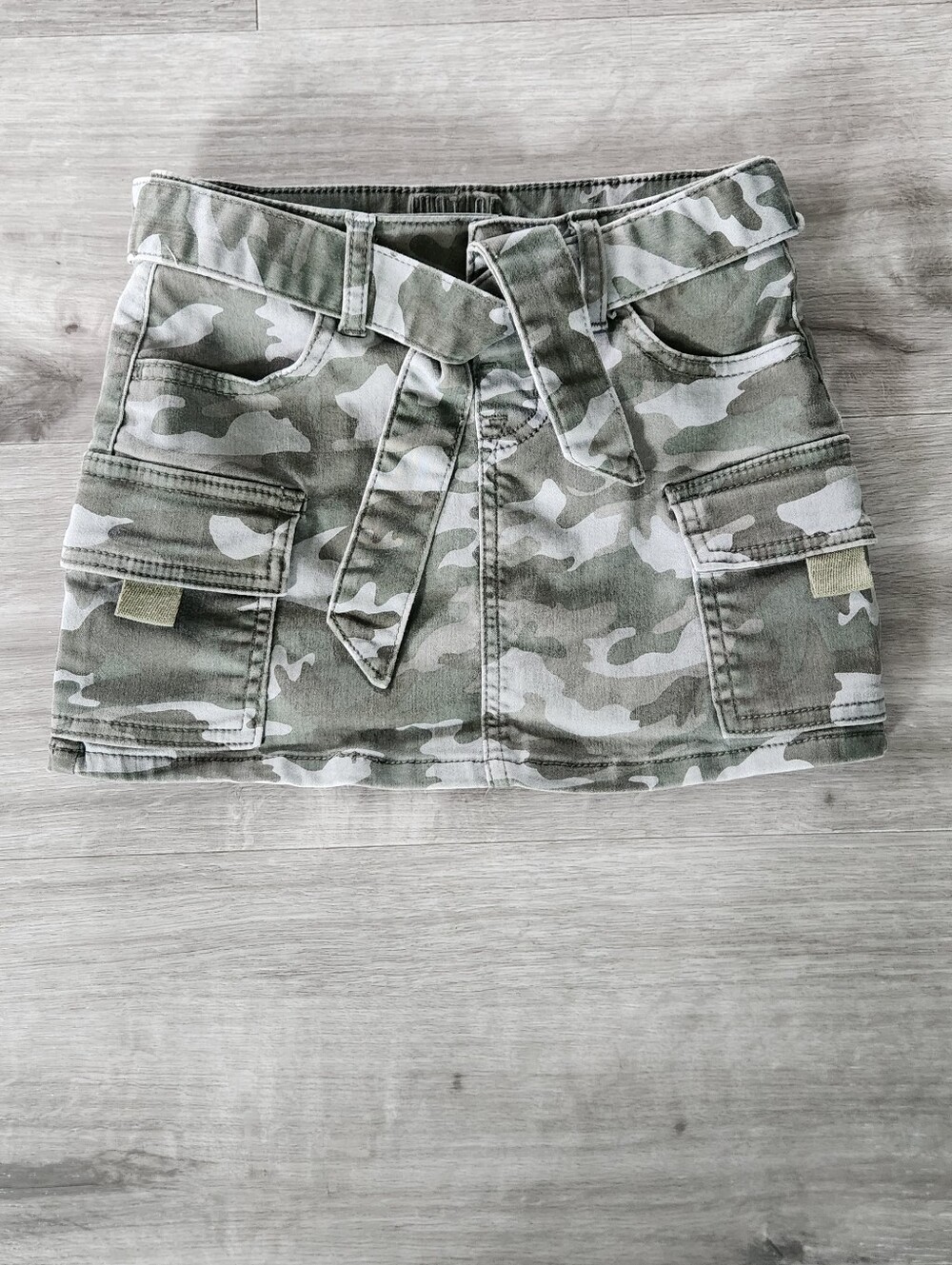 Justice Girls Green | Belted Camo Skirt Size 7 Years Excellent Condition